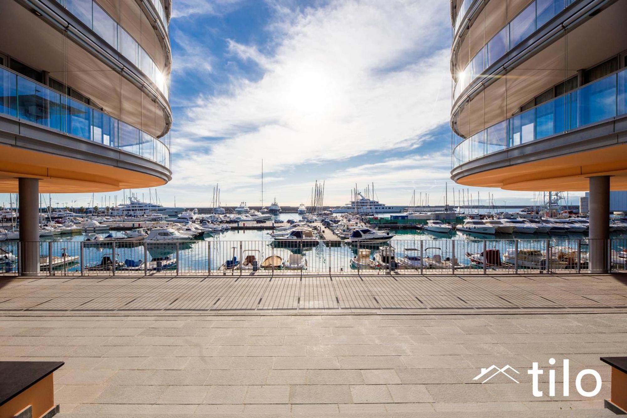 Waterfront Luxury Studio, Free Parking, Ac, Netflix & Wifi By Tilo Lux Appartamento Genova