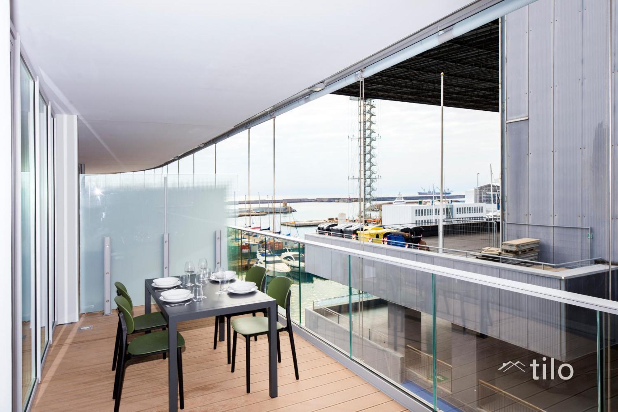 Waterfront Luxury Studio, Free Parking, Ac, Netflix & Wifi By Tilo Lux Genova