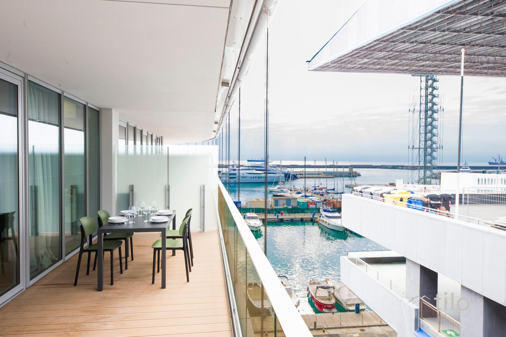 Waterfront Luxury Studio, Free Parking, Ac, Netflix & Wifi By Tilo Lux Appartamento Genova