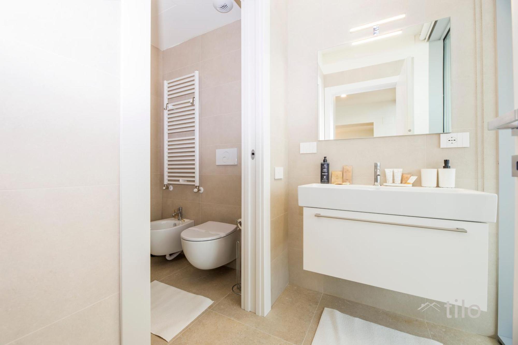 Appartamento Waterfront Luxury Studio, Free Parking, Ac, Netflix & Wifi By Tilo Lux